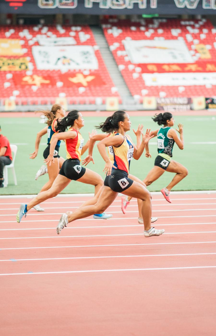 Olympiske lege - kvinder der løber om kap